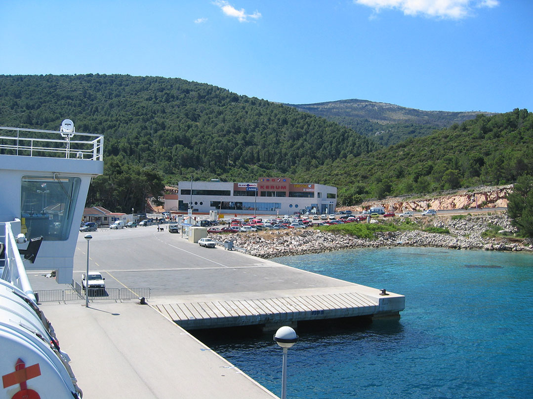 Hvar, Stari Grad Fähre